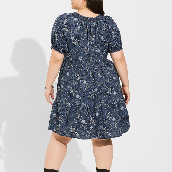❤️NWT VINTAGE TORRID FLORAL MINI DRESS - PUFF SLEEVE CHAMBRAY, POCKETS - SIZE 3X - Picture 3 of 9